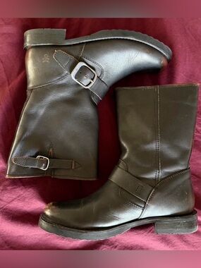 Frye Veronica Flex Short Boots